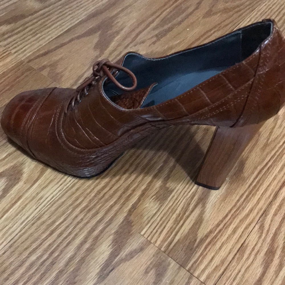 Platform pump - Picture 2 of 6